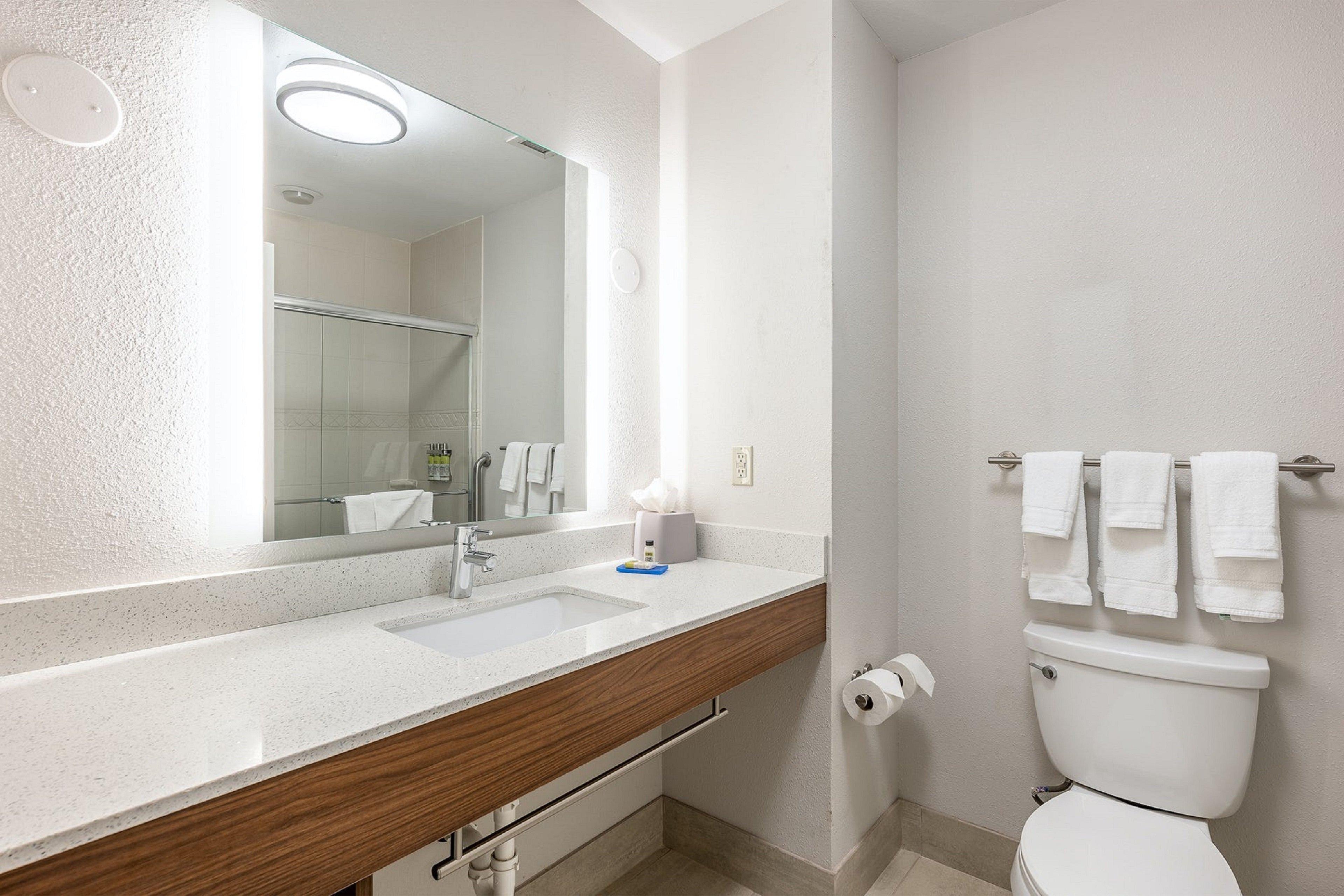 Holiday Inn Express Mccomb By Ihg Eksteriør bilde